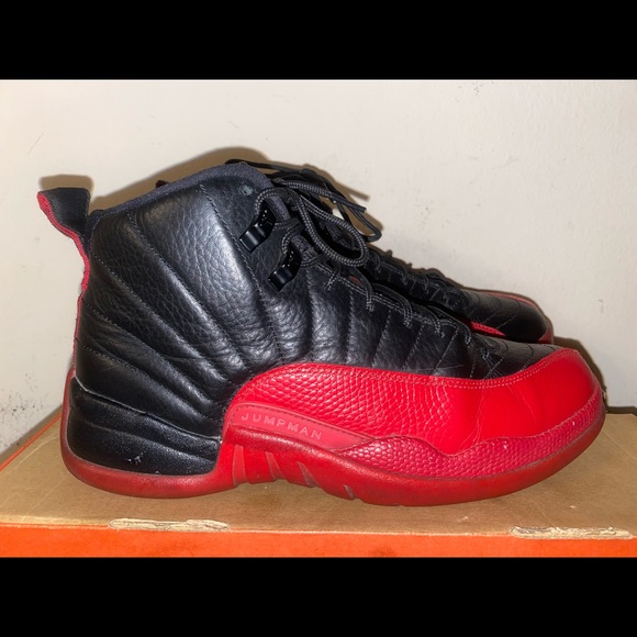 jordan 12 flu game size 9
